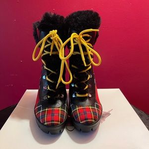 Jessica Simpson booties. Size 8. True to size.